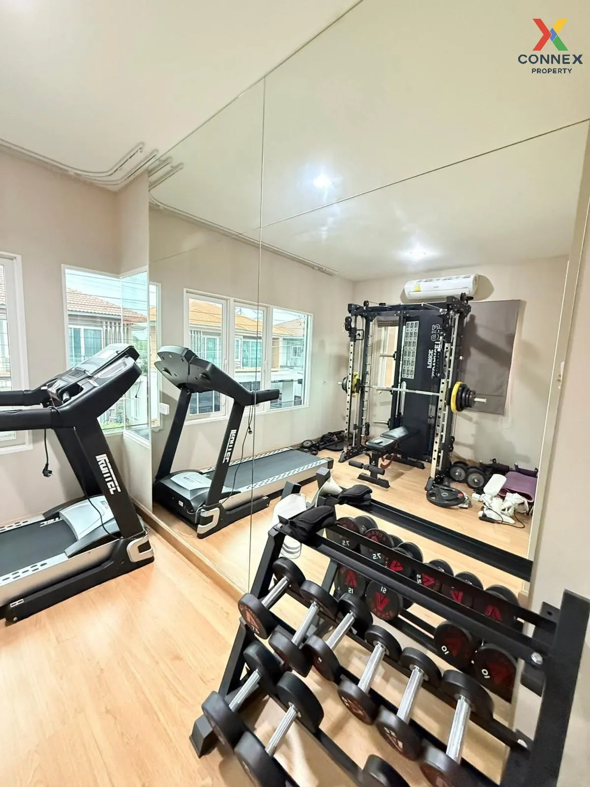 For Sale House , Golden Village Onnut-Pattanakarn , corner unit ,