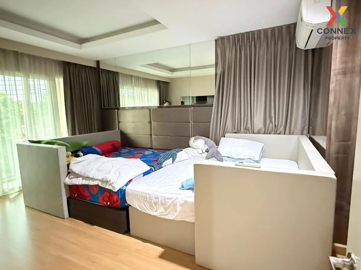 For Sale House , Golden Village Onnut-Pattanakarn , corner unit ,