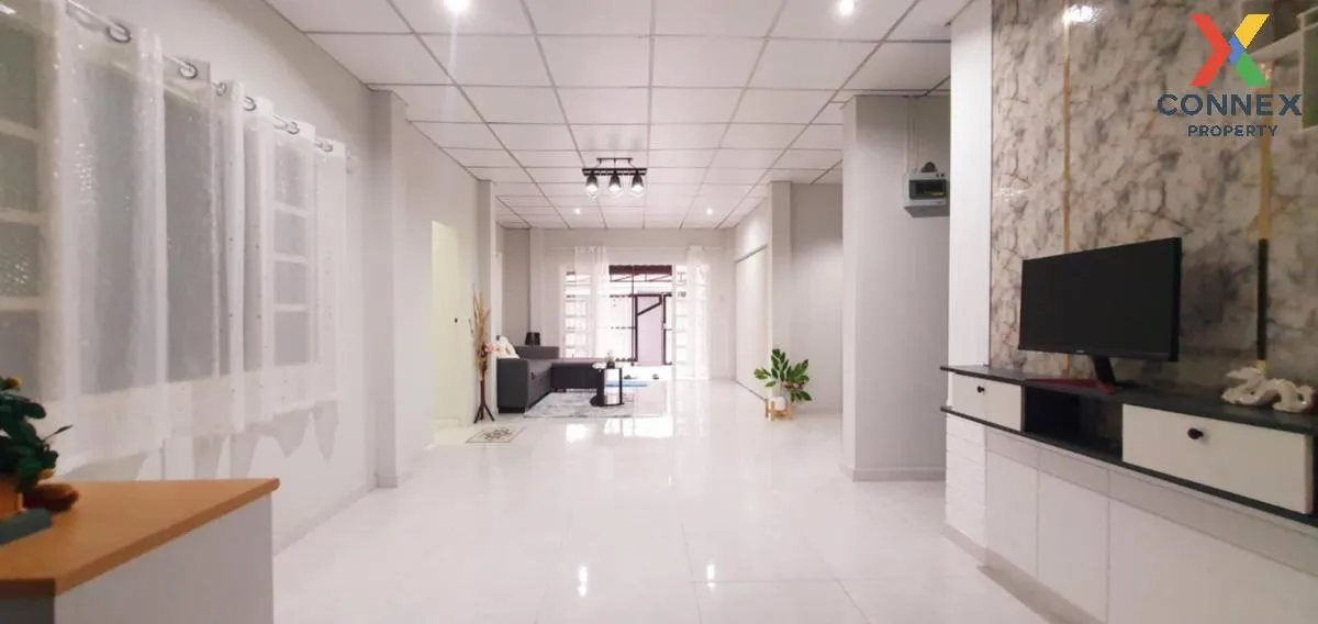 For Sale House , K.C. Garden Home , Sam Wa Tawan Ok , Khlong Sam 