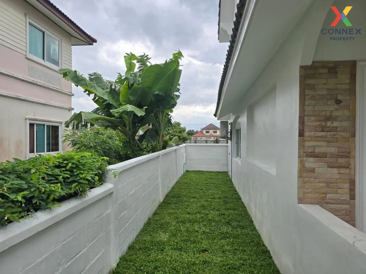 For Sale House , K.C. Garden Home , Sam Wa Tawan Ok , Khlong Sam 