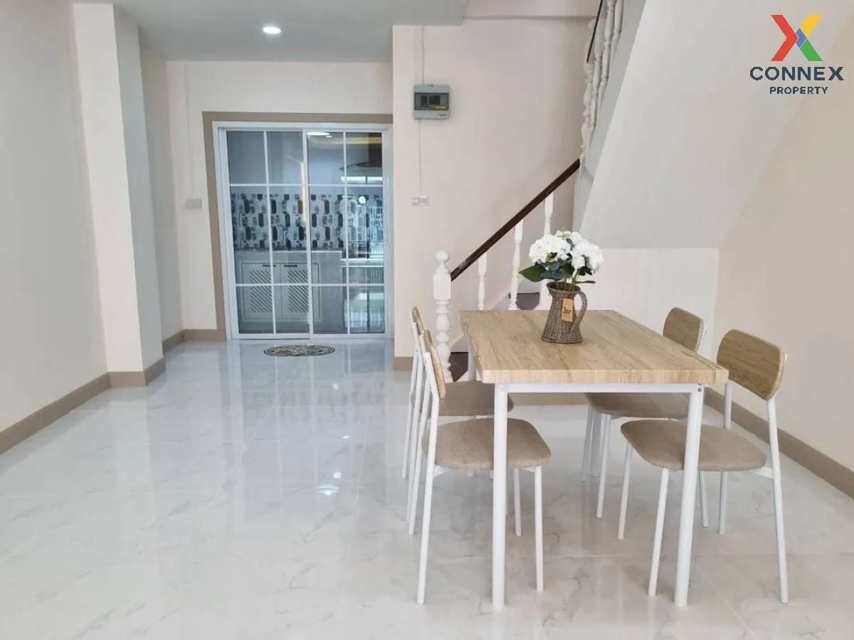 For Sale Townhouse/Townhome  , Baan Buathong 1 , newly renovated 