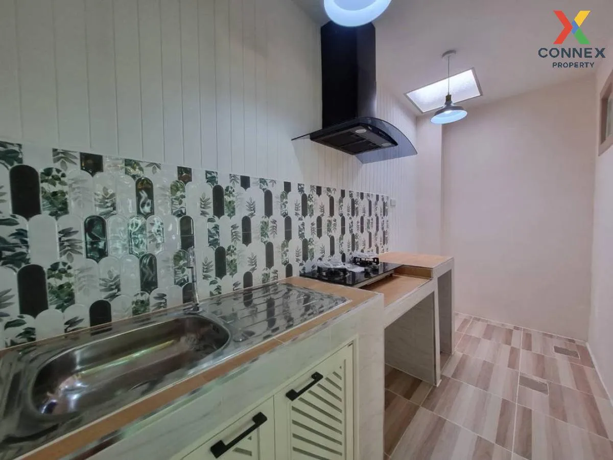 For Sale Townhouse/Townhome  , Baan Buathong 1 , newly renovated 