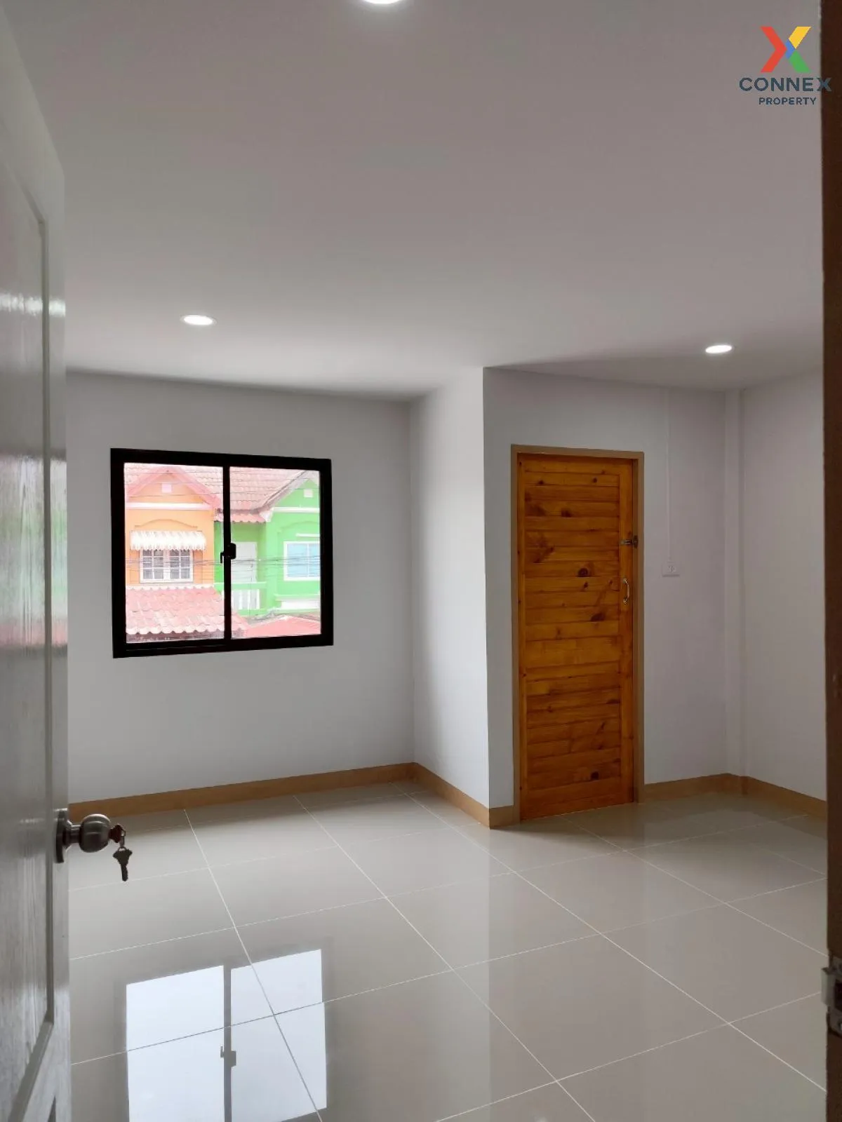 For Sale Townhouse/Townhome  , Jitnarong 21 , newly renovated , N
