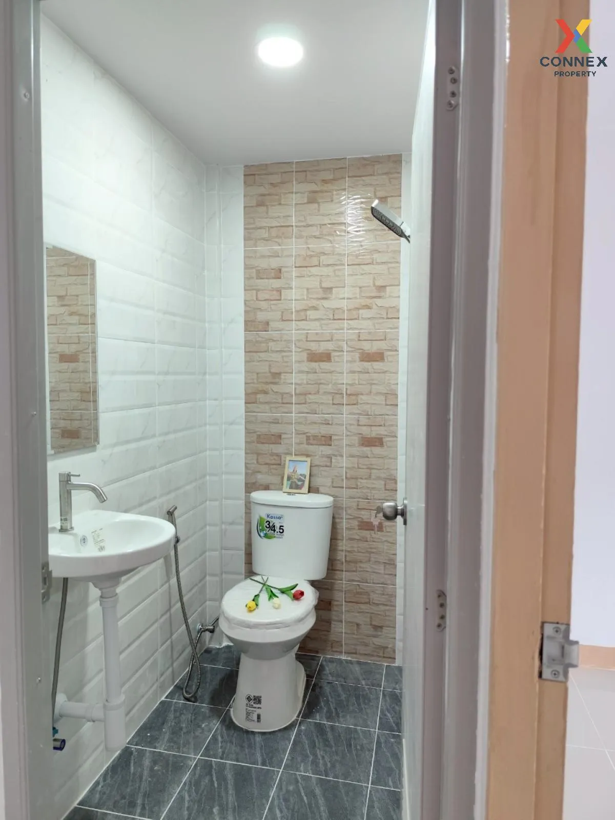 For Sale Townhouse/Townhome  , Jitnarong 21 , newly renovated , N