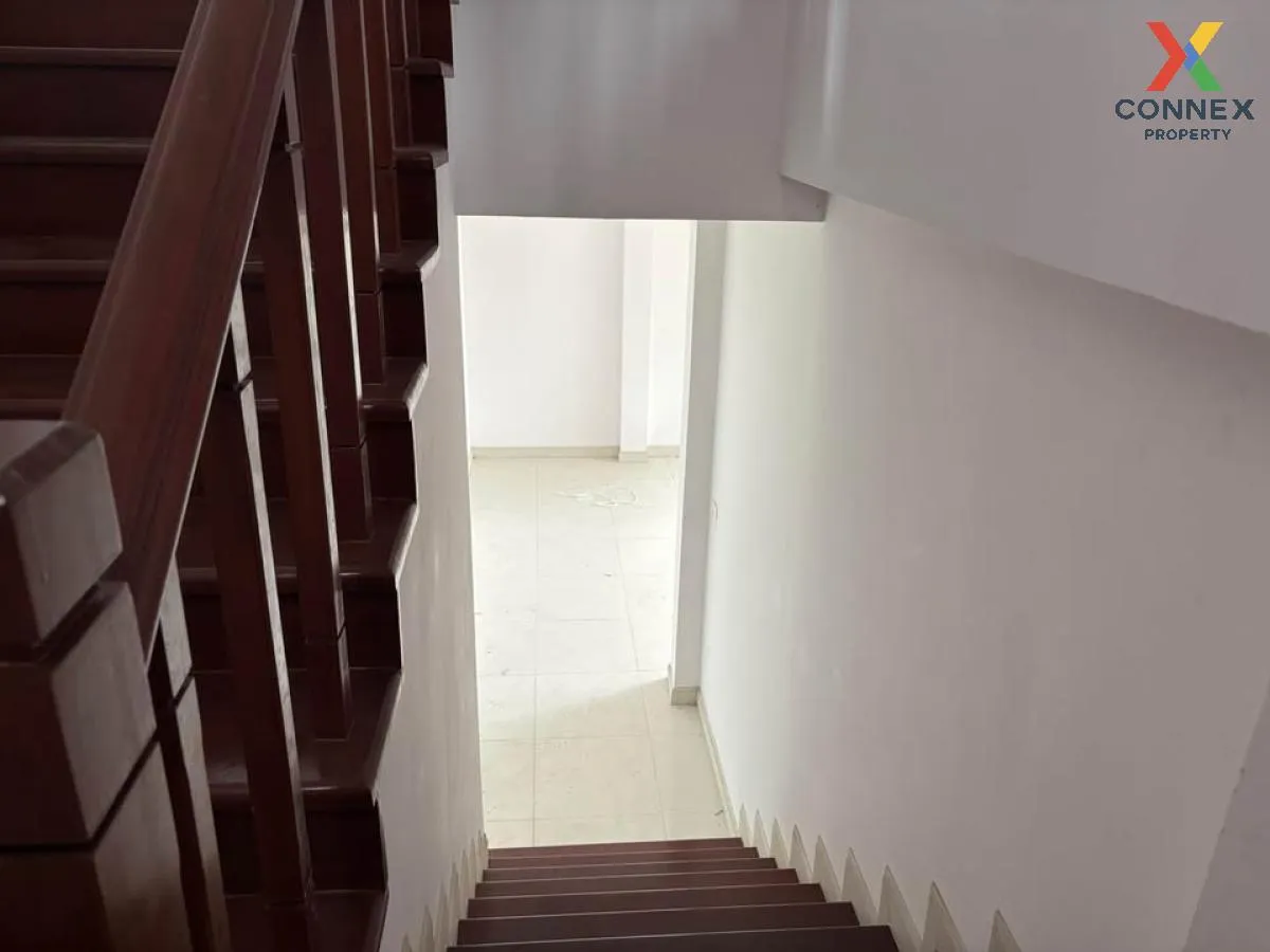 For Sale House , BAAN KRITSANA RAMA 5 - KARNCHANAPHISEK , Bang Kh