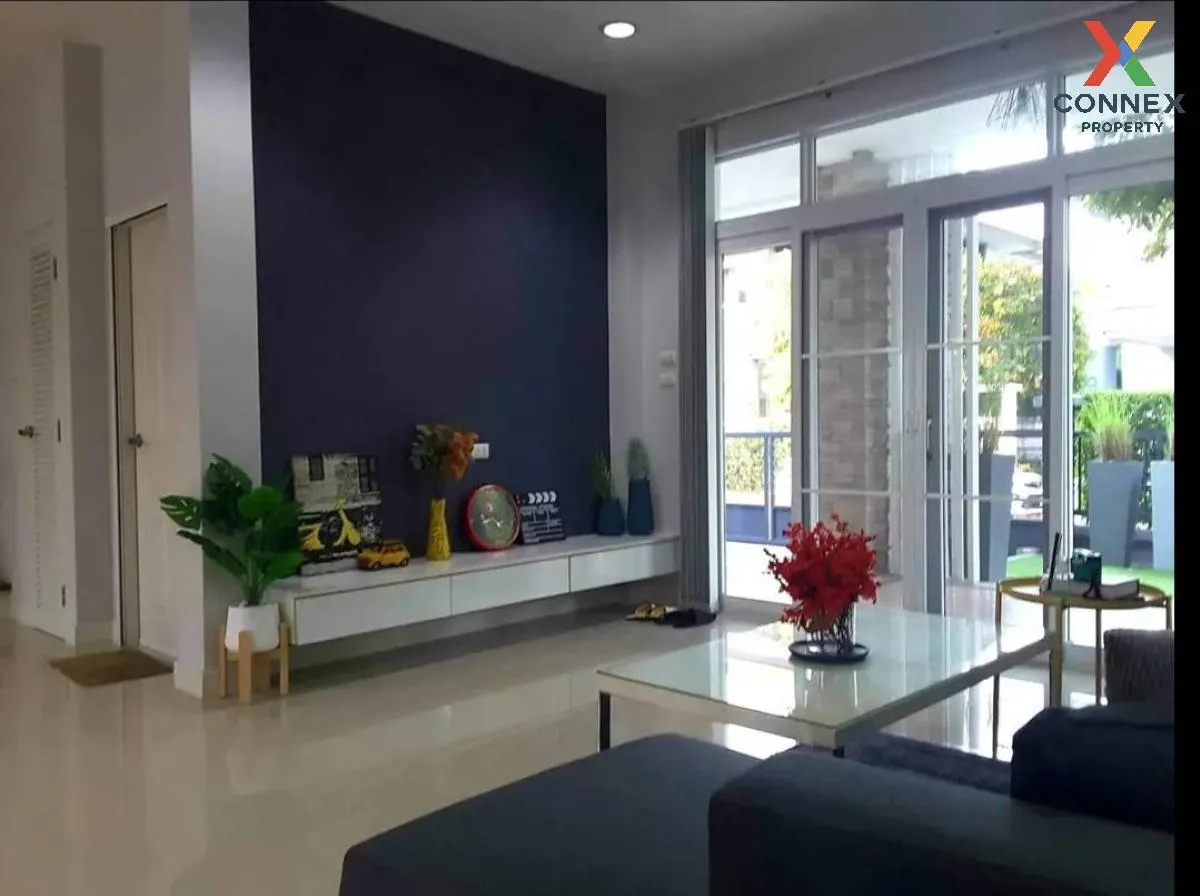 For Rent House , HOME ON GREEN THANYATHANI 2 , wide frontage , La