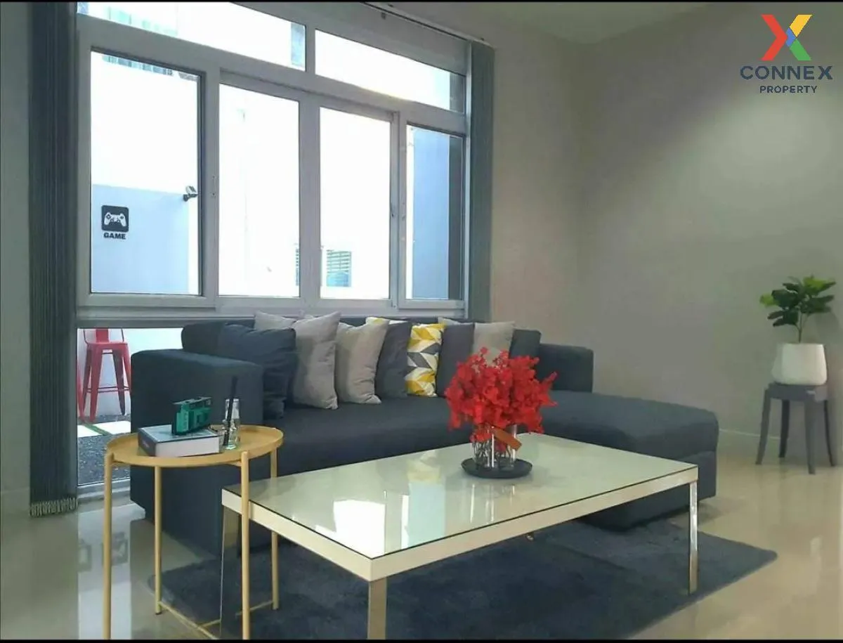 For Rent House , HOME ON GREEN THANYATHANI 2 , wide frontage , La