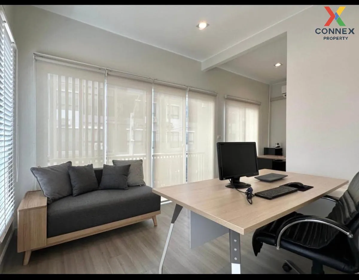 For Rent Townhouse/Townhome  , Sammakorn Avenue Ramintra-Wongwaen
