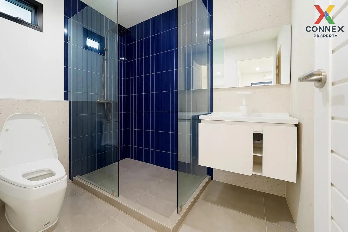 For Sale House , Pattanakarn 69 , wide frontage , newly renovated