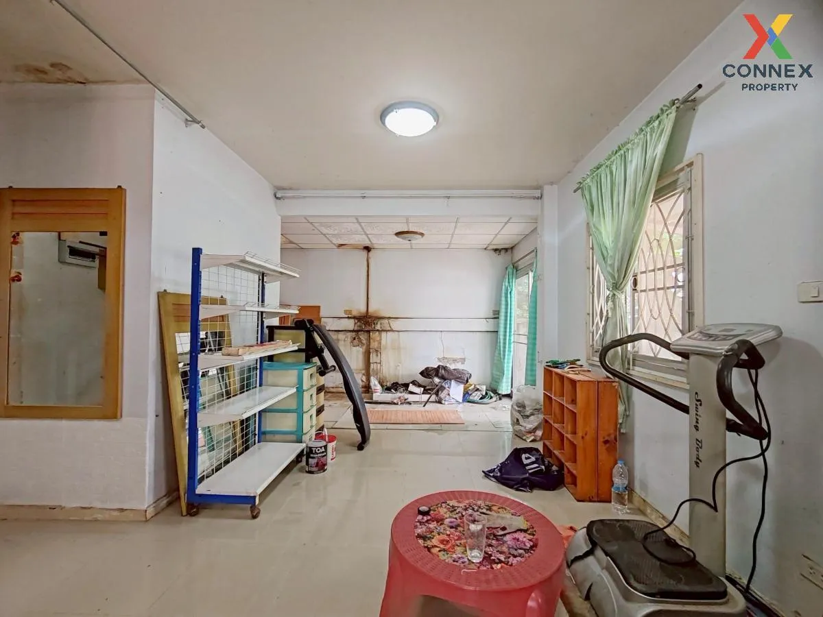 For Sale House , Submuensan 1 , Ban Chang , Mueang Pathum Thani ,