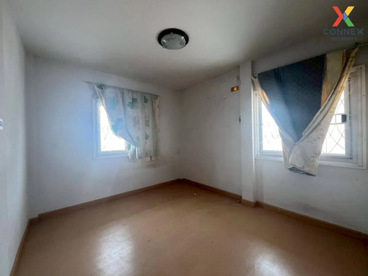 For Sale House , Submuensan 1 , Ban Chang , Mueang Pathum Thani ,