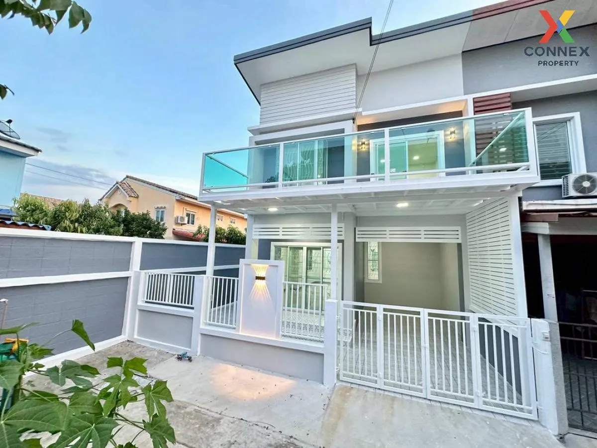 For Sale Townhouse/Townhome  , Buathong Thani Phase 17 , newly re 2