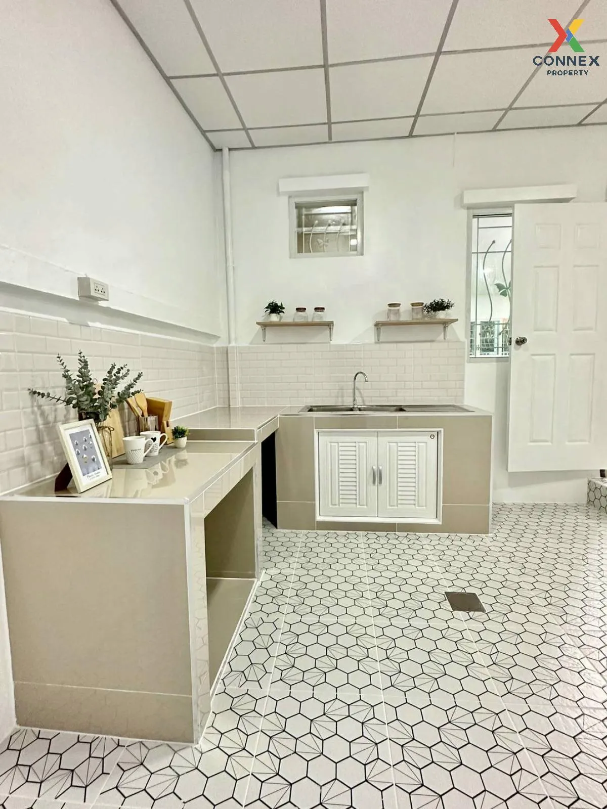 For Sale Townhouse/Townhome  , Buathong Thani Phase 17 , newly re