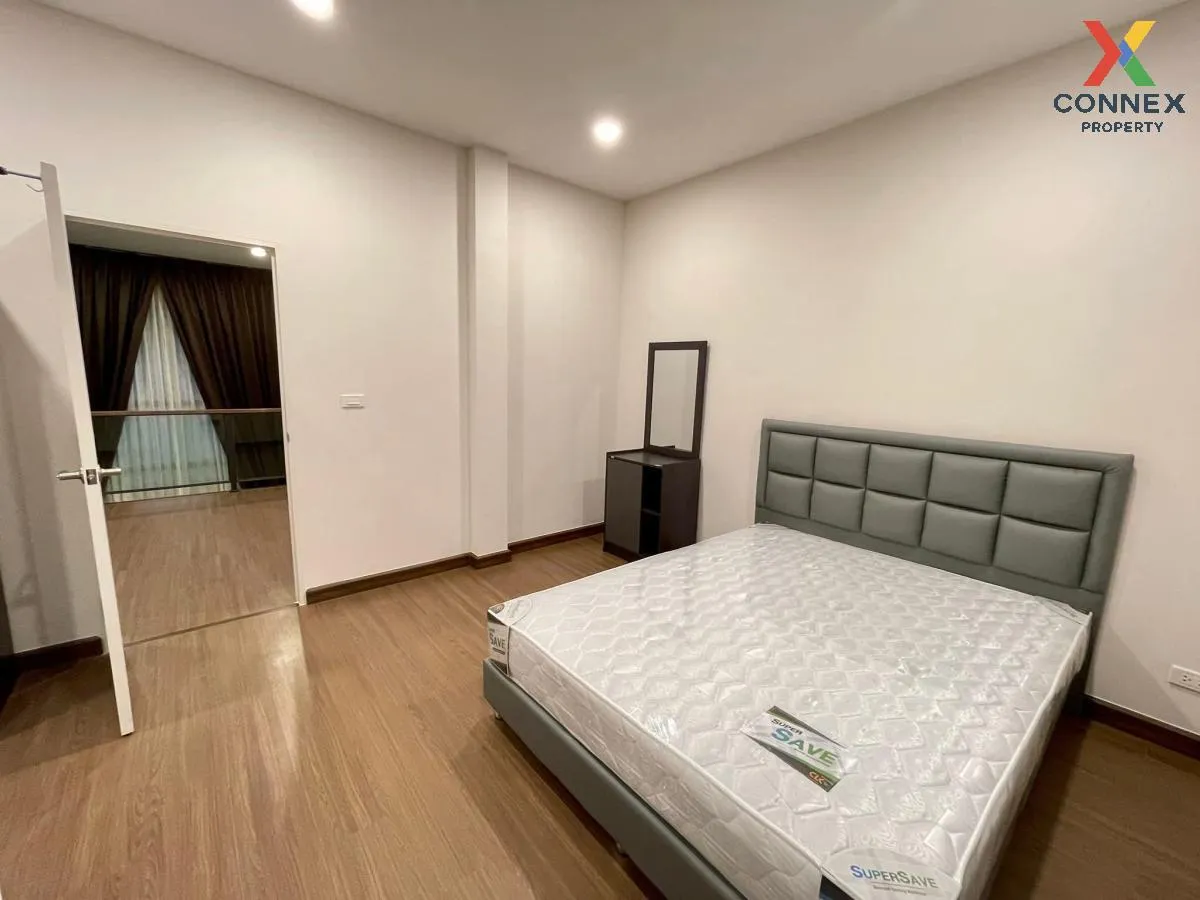 For Rent House , The City Ramintra 2 , corner unit , O Ngoen , Sa 3