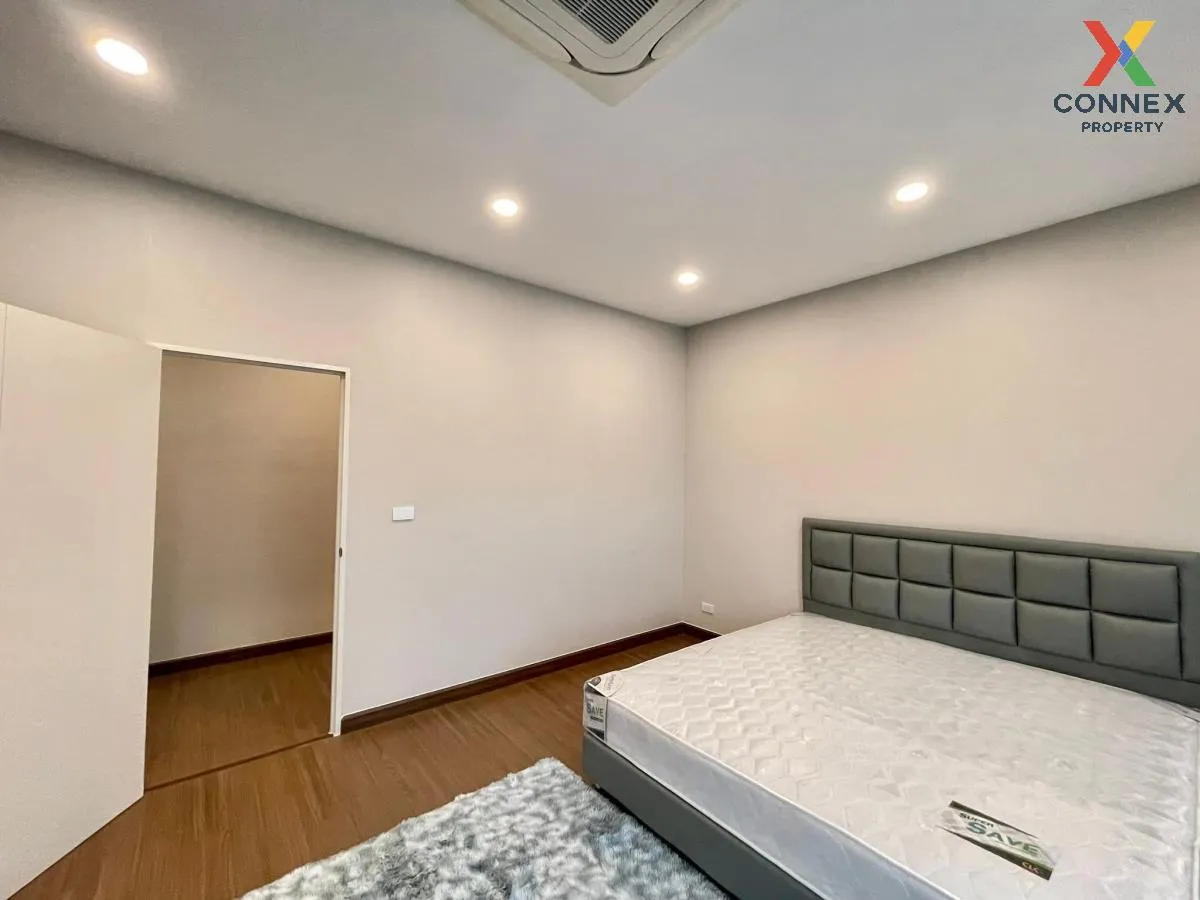 For Rent House , The City Ramintra 2 , corner unit , O Ngoen , Sa