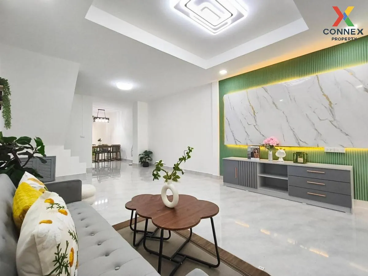For Sale Townhouse/Townhome  , Baan Sena Villa 3 , newly renovate 4