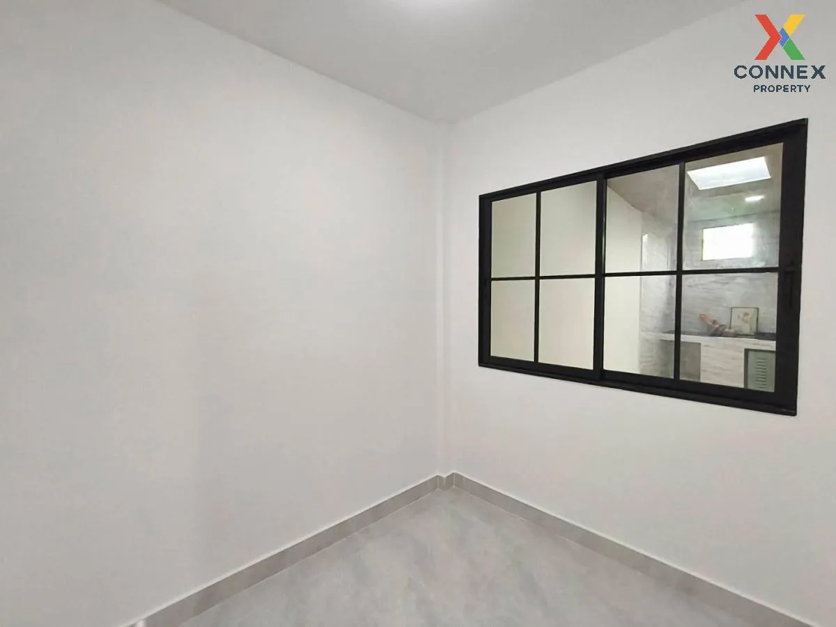 For Sale Townhouse/Townhome  , Baan Sena Villa 3 , newly renovate