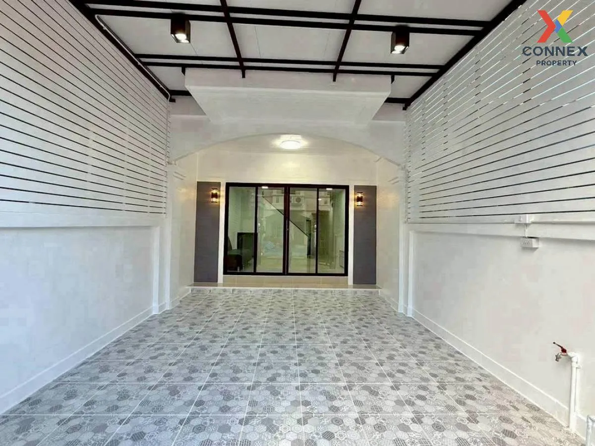 For Sale Townhouse/Townhome  , Baan Phuttachad Bang Rak Yai , new 2