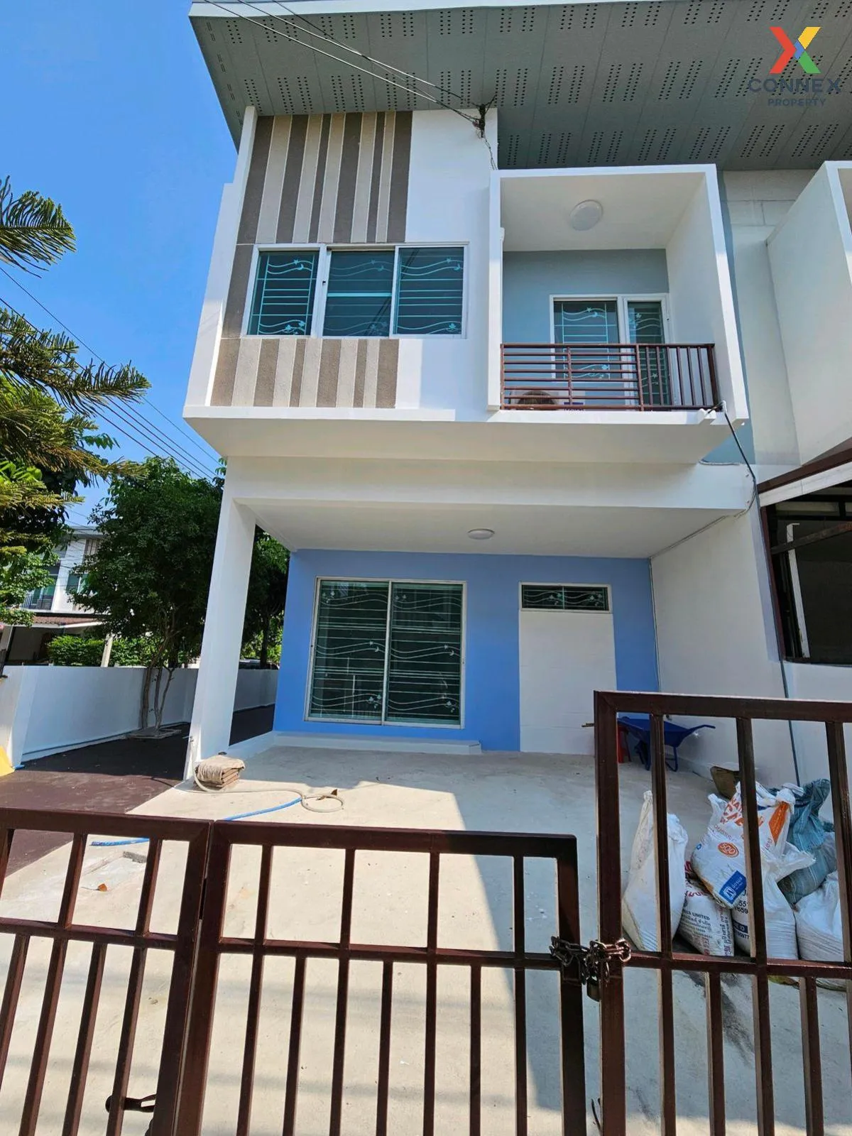 For Sale House , The Trust Srinakarin - Praeksa , Phraek Sa , Mue 4