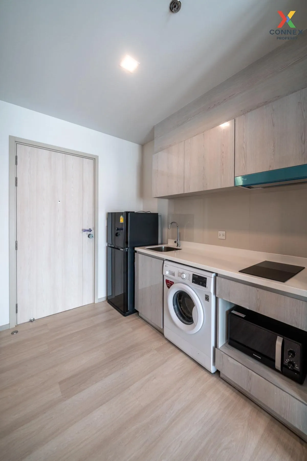 For Sale Condo , Life One Wireless , BTS-Phloen Chit , Lumpini ,  1