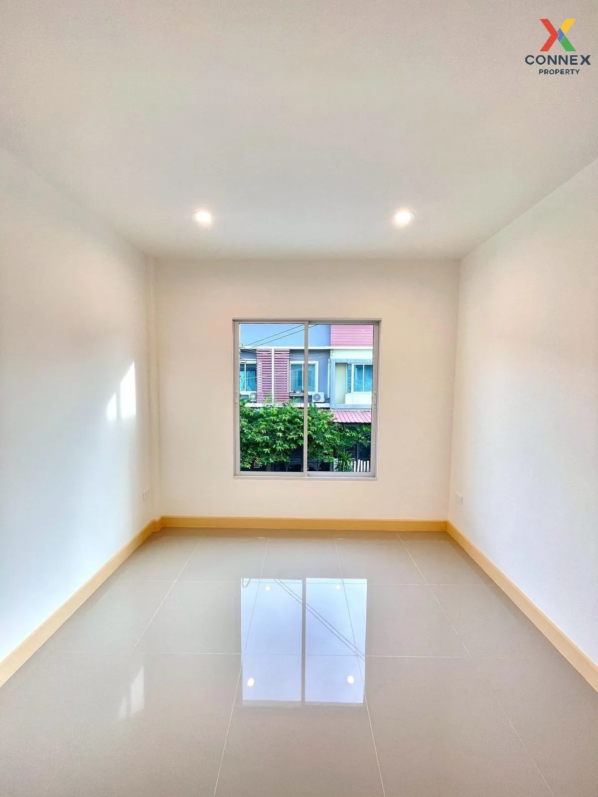 For Sale Townhouse/Townhome  , Buathongthani , Bang Bua Thong , B