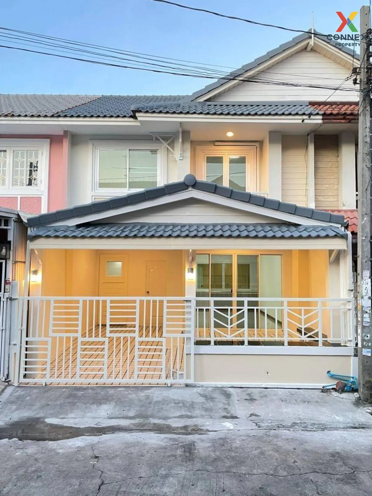 For Sale Townhouse/Townhome  , Baan Pruksa 10 Bang Kruai - Sai No 1