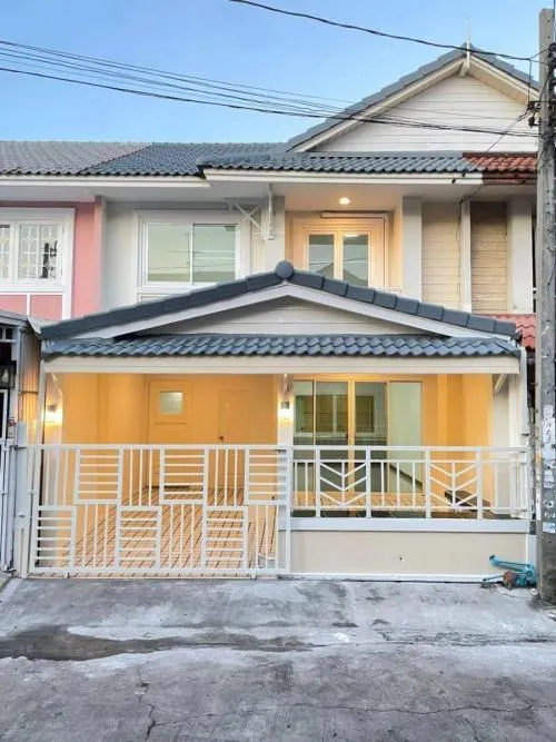 For Sale Townhouse/Townhome  , Baan Pruksa 10 Bang Kruai - Sai Noi , newly renovated , Sai Noi , Sai Noi , Nonthaburi , CX-129705