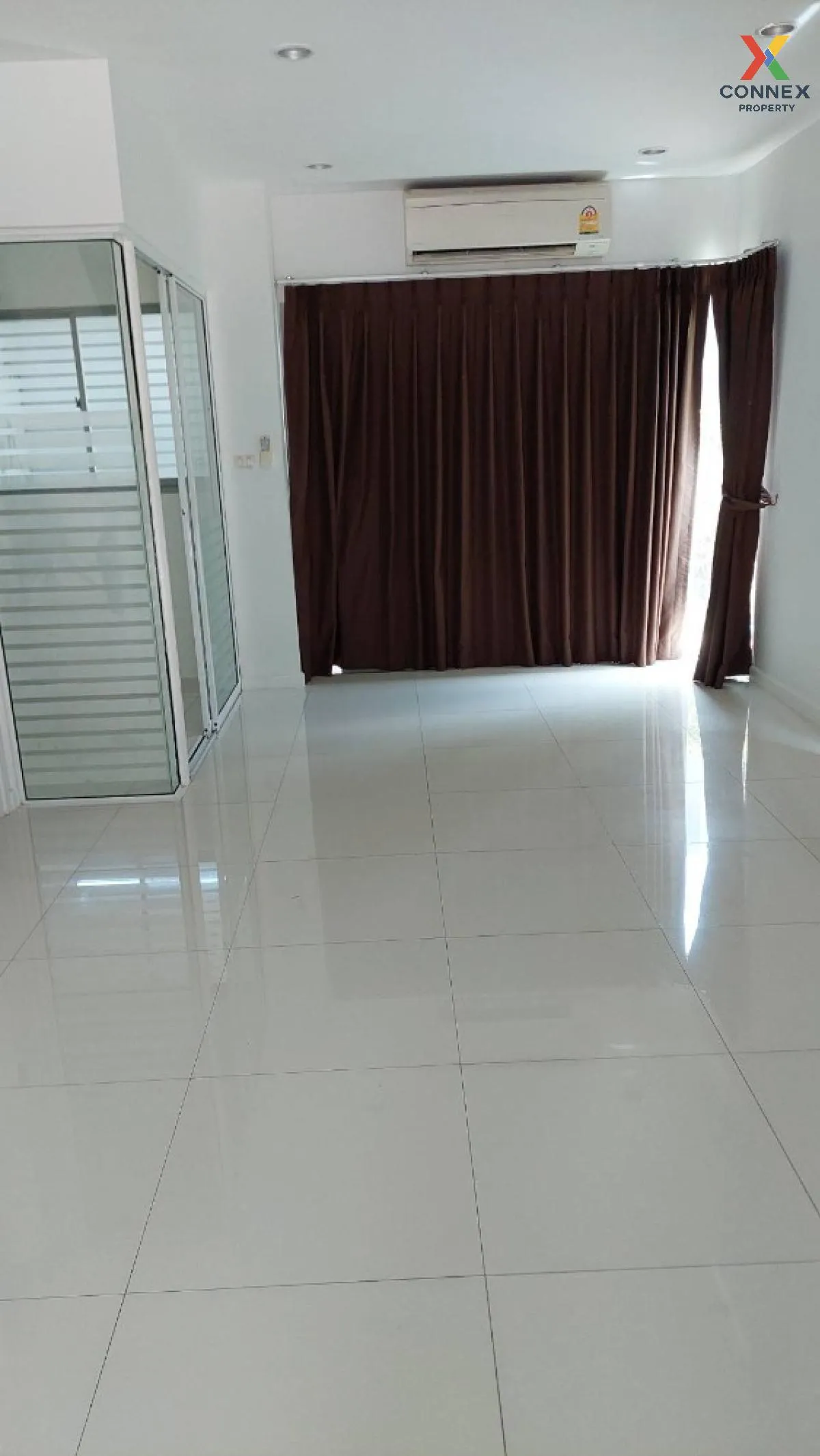 For Rent Townhouse/Townhome  , Patio Chaengwattana - Mueangthong  4