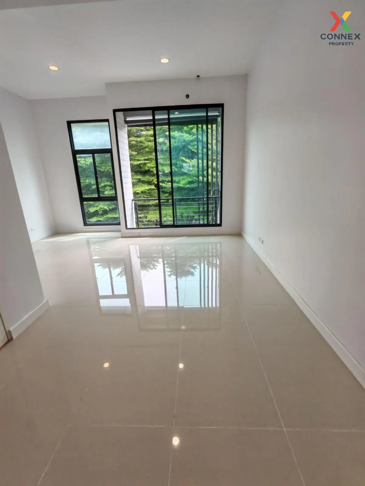 For Sale Townhouse/Townhome  , BAAN KLANG MUANG RAMA9-RAMKHMAHAEN