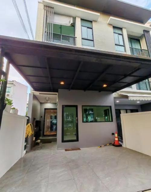 For Sale Townhouse/Townhome  , BAAN KLANG MUANG RAMA9-RAMKHMAHAENG , Phlapphla , Wang Thong Lang , Bangkok , CX-129719