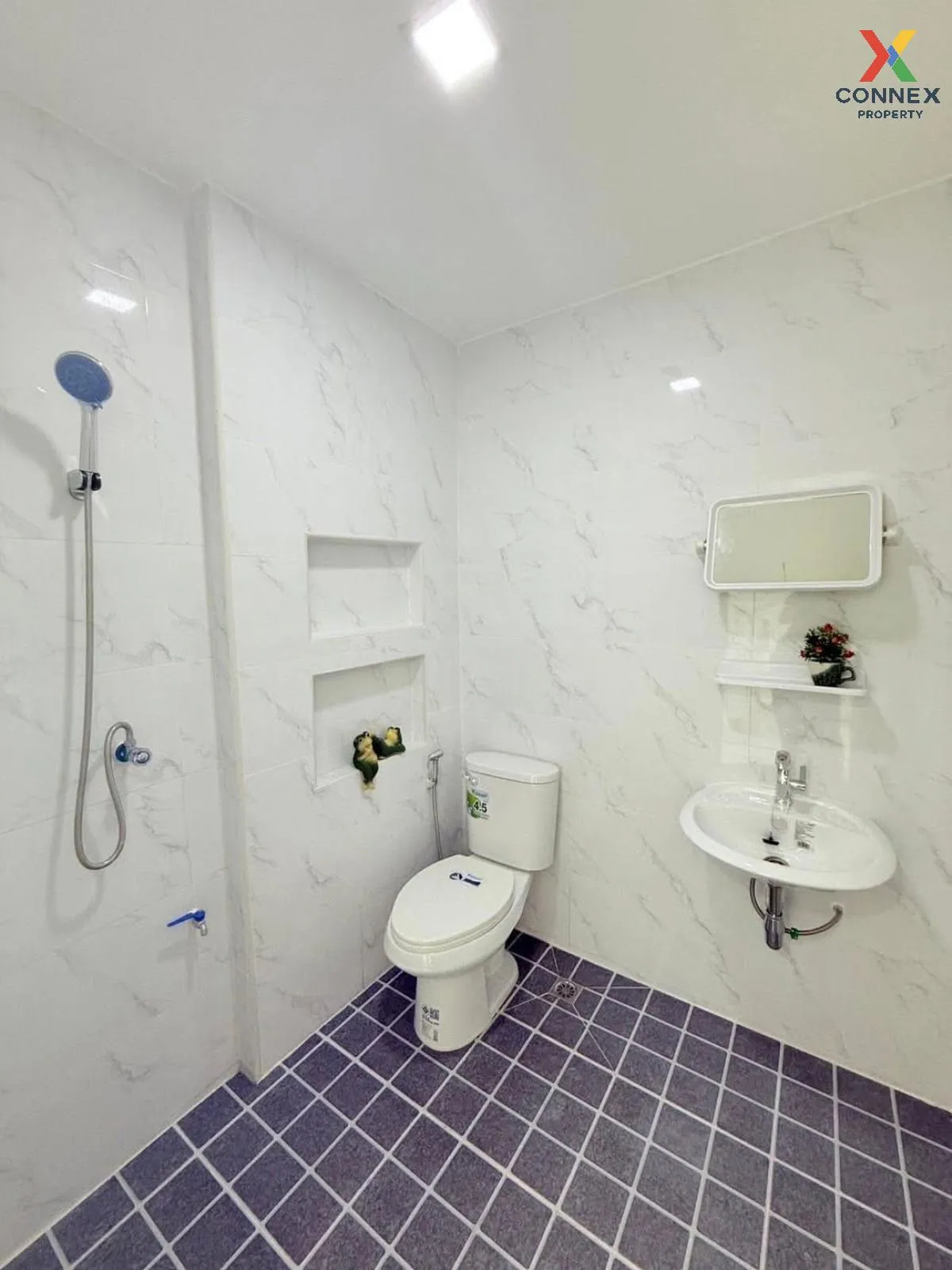 For Sale Townhouse/Townhome  , Baan Ratchathani 6 , newly renovat