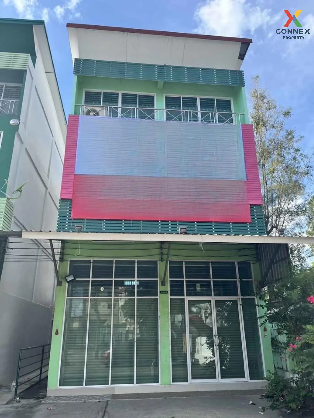 For Rent  Commercial building, 1 unit, 3.5 floors, Soi Bang Waek  1