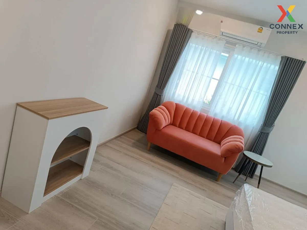 For Rent House , Chaiyapruek Bangna Km. 15 , wide frontage , Bang
