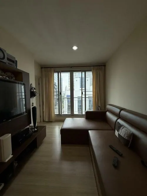 เช่าคอนโด  ไลฟ์ แอท สาทร 10 BTS-ช่องนนทรี สีลม เขต บางรัก กรุงเทพ CX-130130