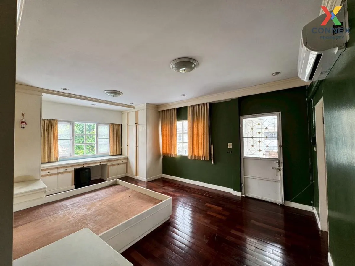 For Sale House , Kanda Classic Ville Phetkasem 81 , Tha Kham , Ba