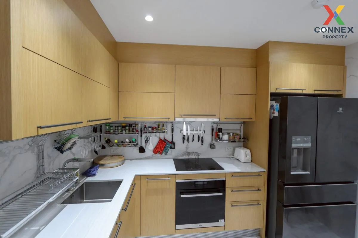 For Rent Condo , Baan Thanon Sarasin , BTS-Ratchadamri , Lumpini  3