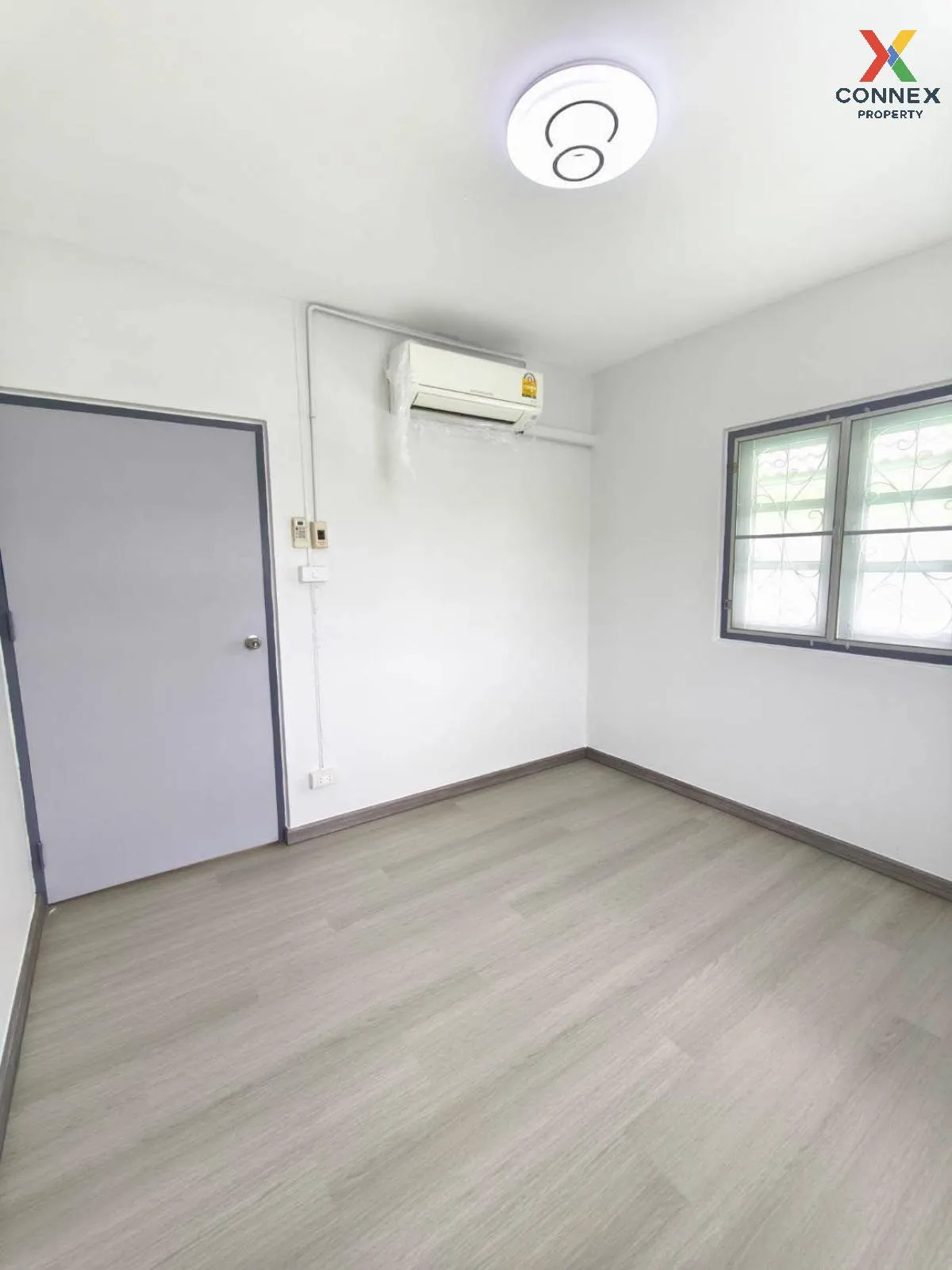 For Sale Townhouse/Townhome  , Baan Pruksa 15 Bangpu , corner uni