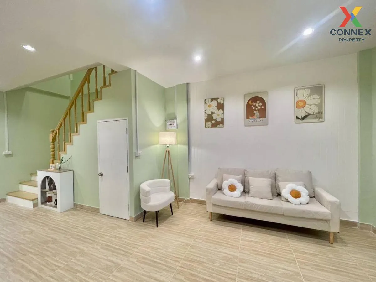 For Sale Townhouse/Townhome  , Baan Buathong 1 , newly renovated 