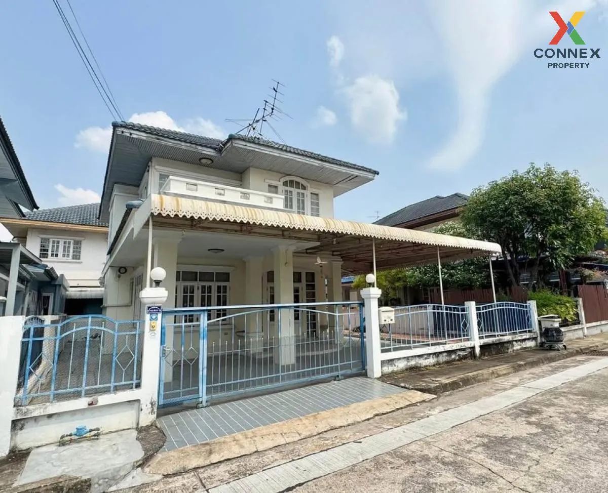 For Sale House , Maneerin Village Rattanathibet , Sai Ma , Mueang 2