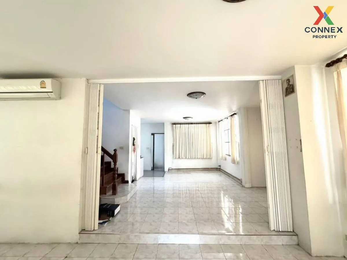 For Sale House , Maneerin Village Rattanathibet , Sai Ma , Mueang