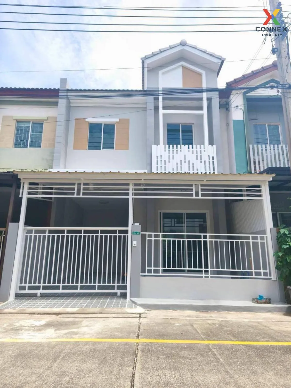 For Sale Townhouse/Townhome  , Lio Wongwaen-Pinklao , newly renov 1