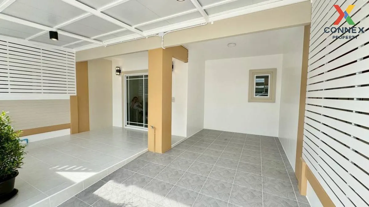 For Sale Townhouse/Townhome  , Baan Pruksa 30 , newly renovated , 3