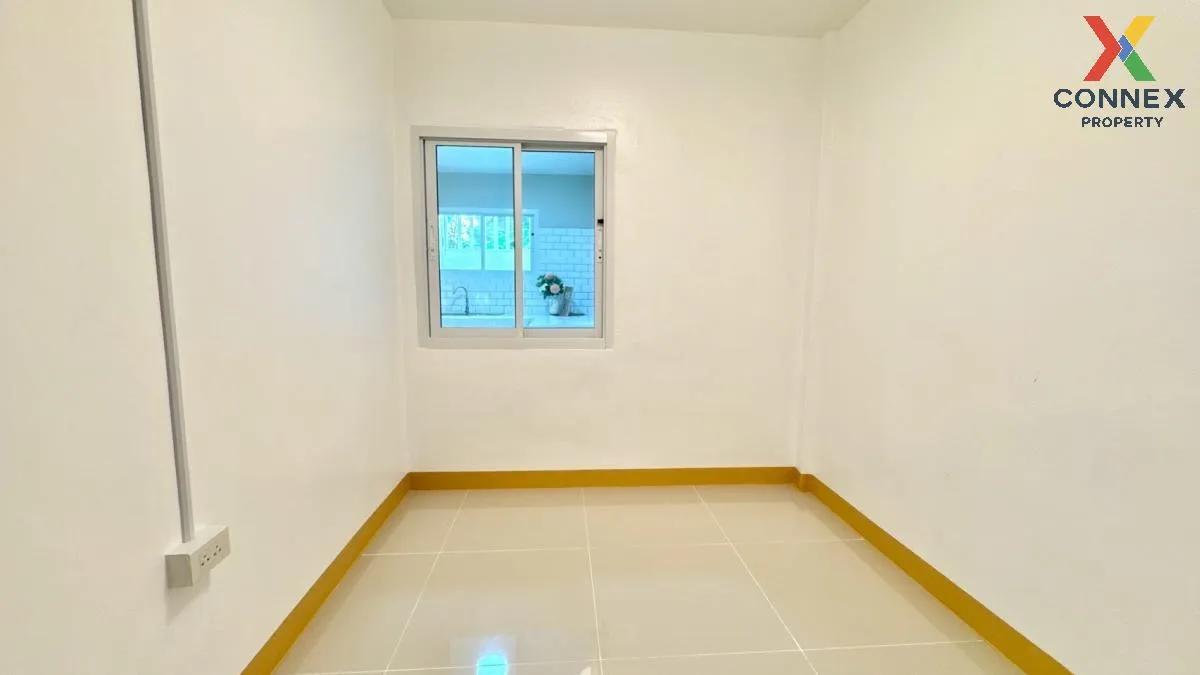 For Sale Townhouse/Townhome  , Baan Rom Ngao Mai , newly renovate