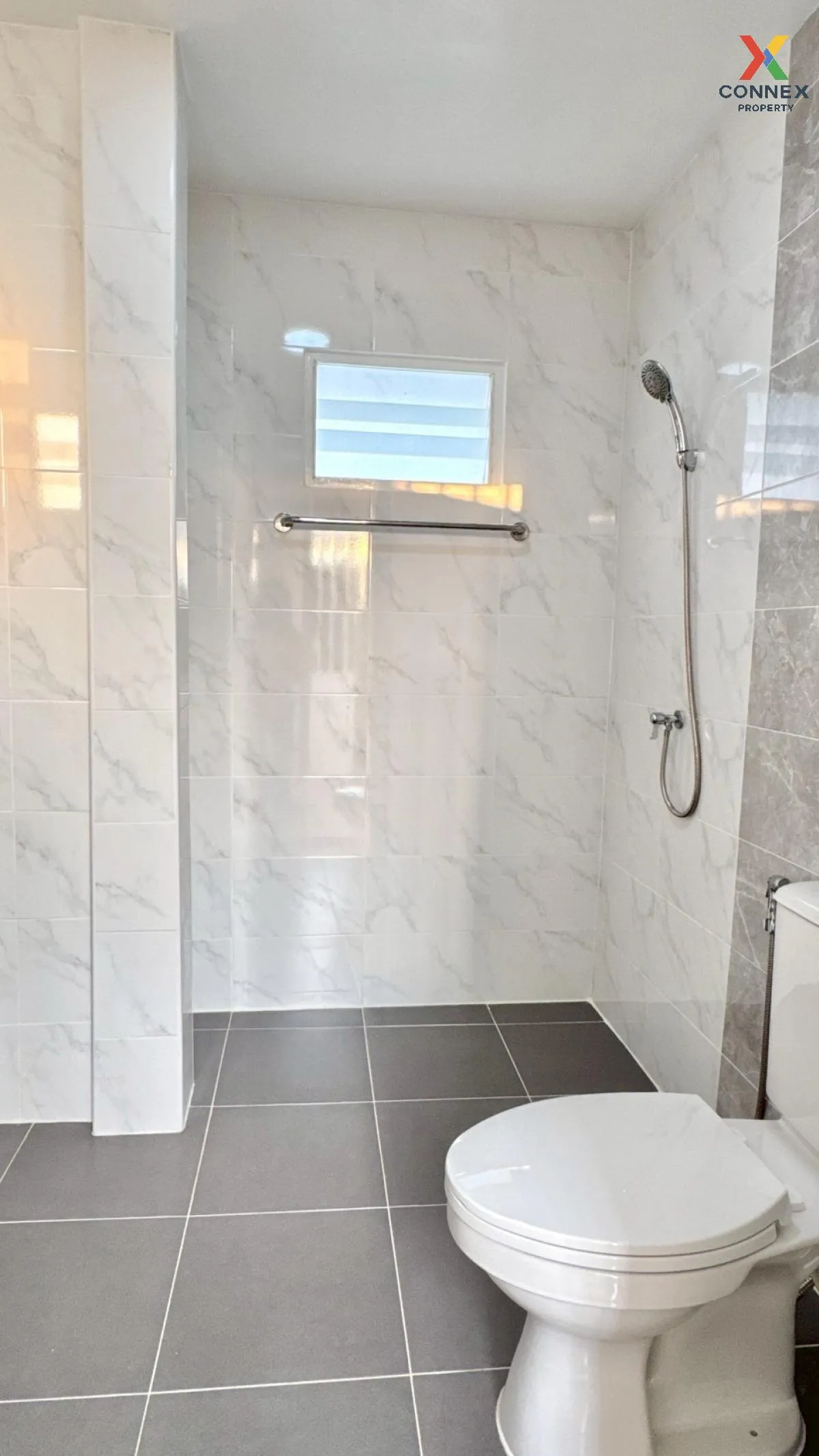 For Sale Townhouse/Townhome  , Baan Rom Ngao Mai , newly renovate