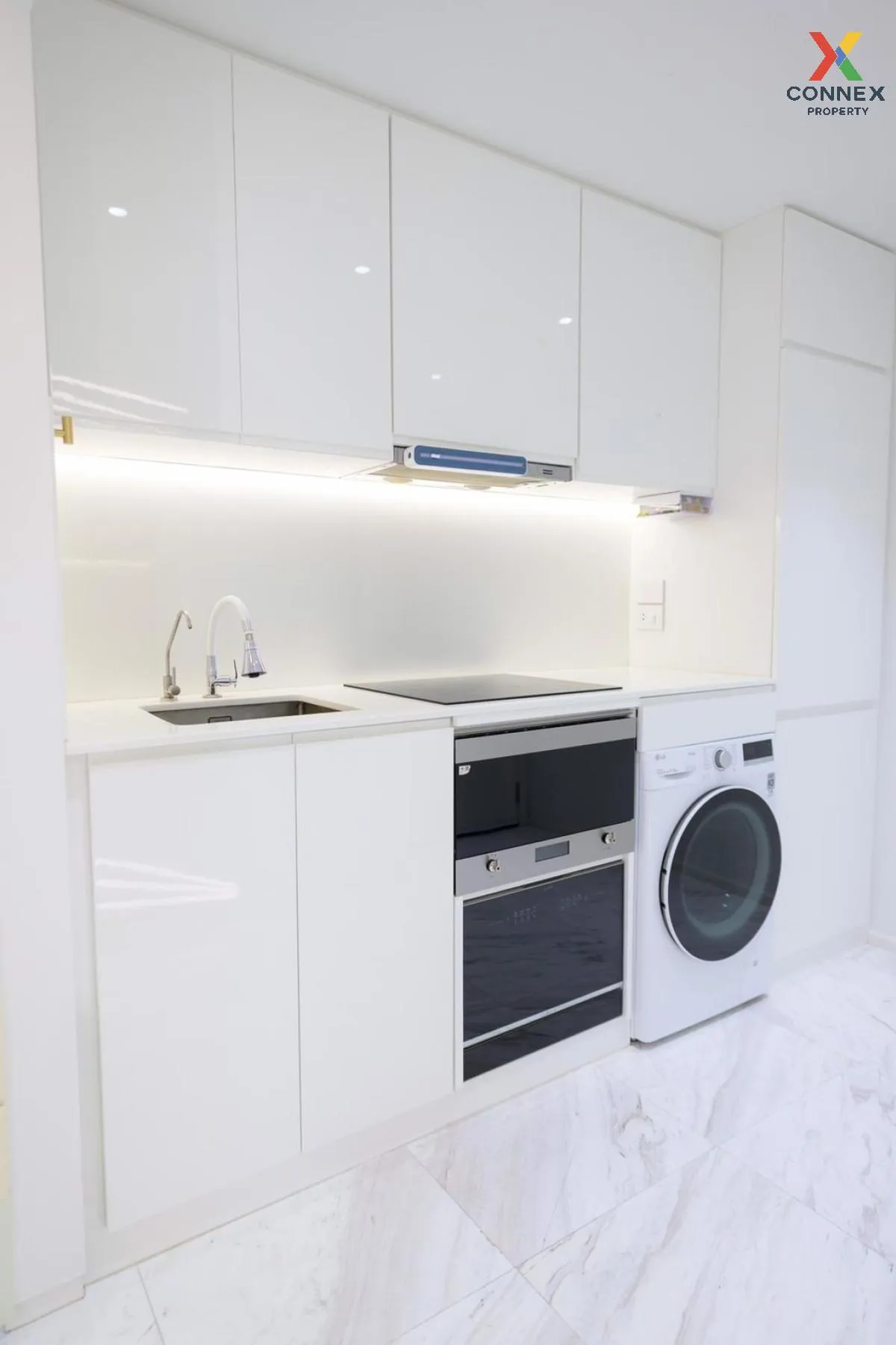 For Sale Condo , Ideo Q Sukhumvit 36 , nice view , corner unit , 