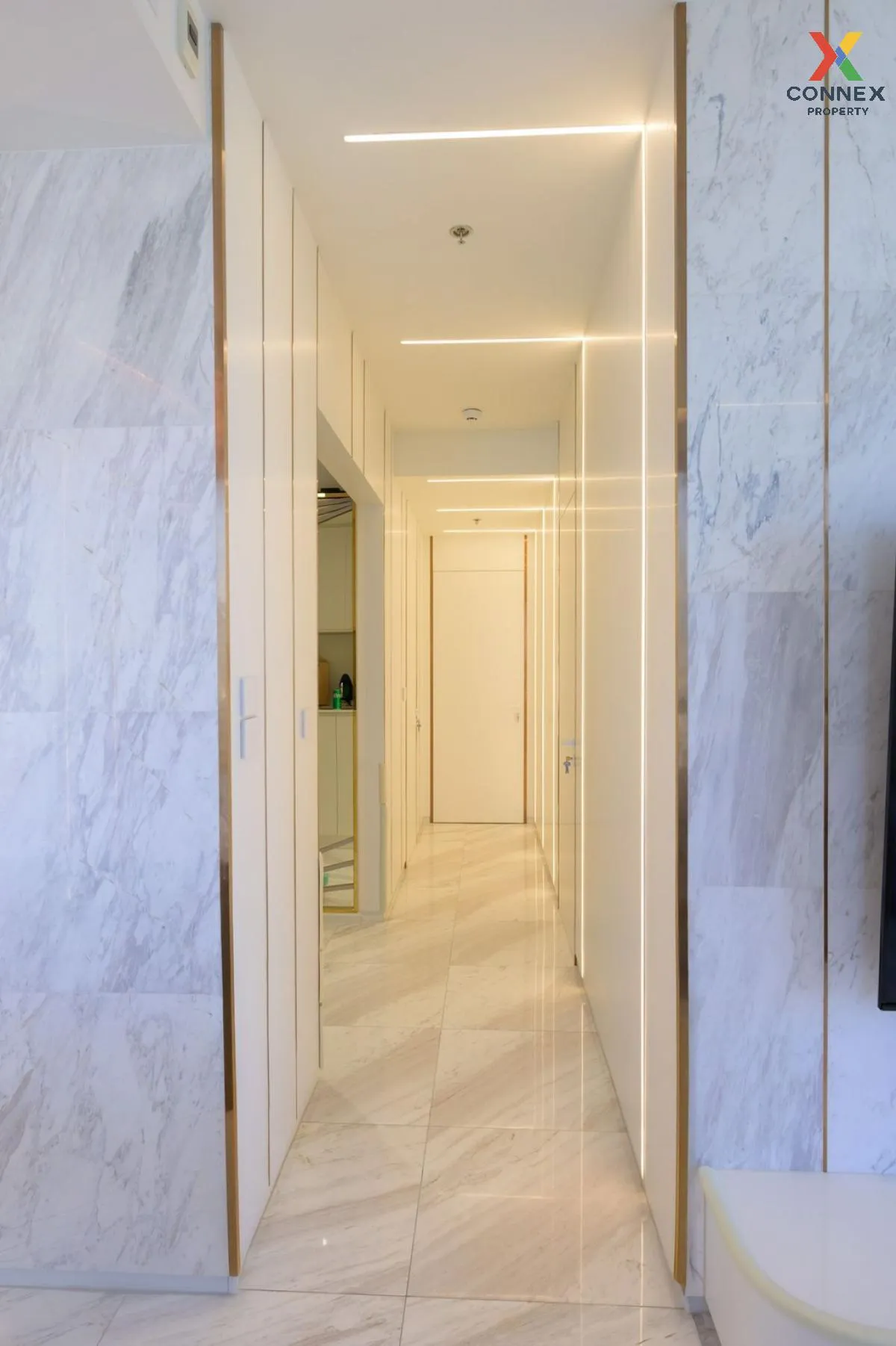 For Sale Condo , Ideo Q Sukhumvit 36 , nice view , corner unit , 