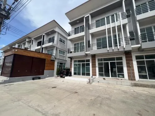 For Rent Commercial Building , The Miracle Plus Setthakit - Klong Kru , high floor , wide frontage , Tha Sai , Mueang Samut Sakhon , Samut Sakhon , CX-130460