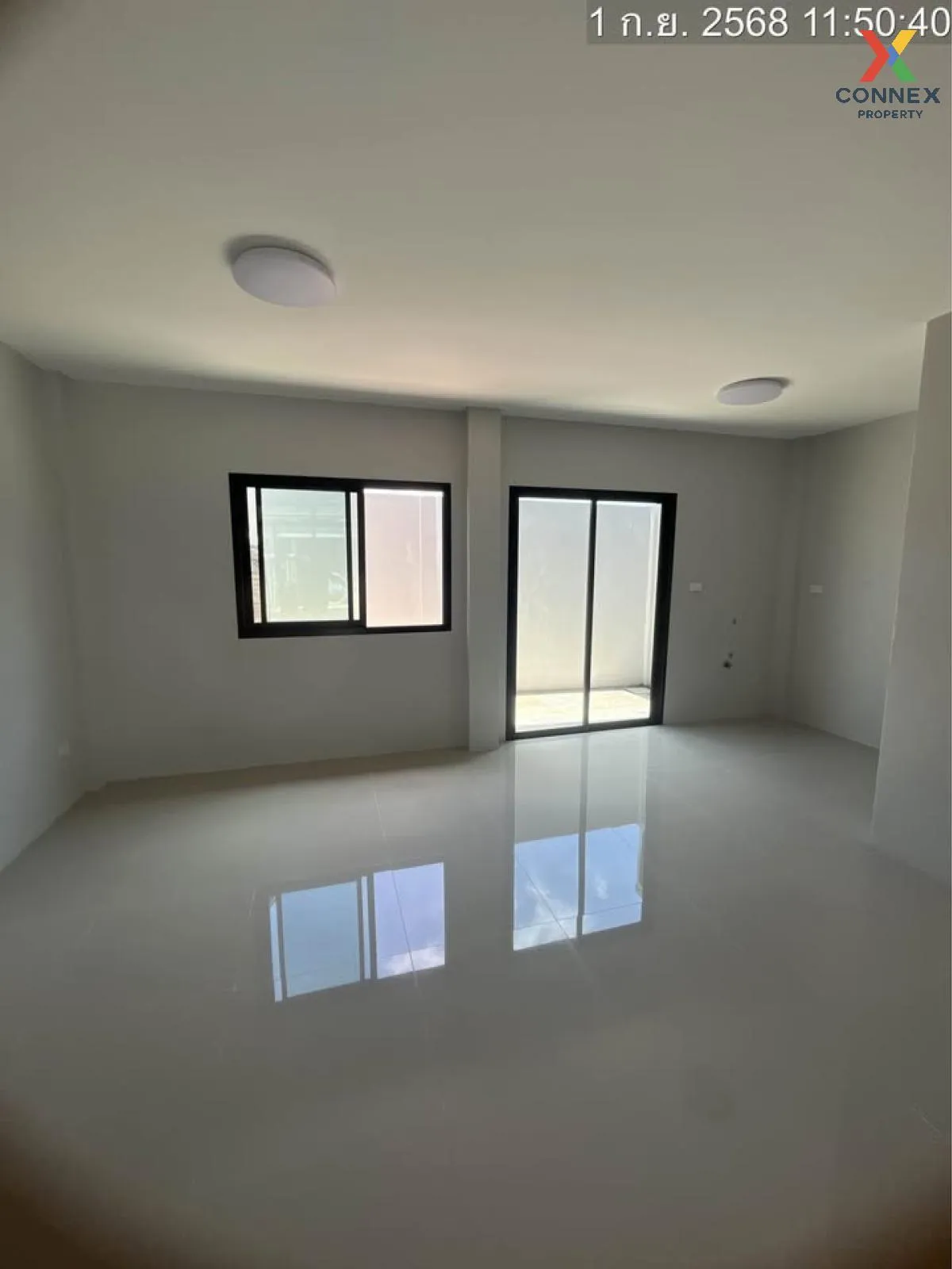 For Rent Townhouse/Townhome  , Nonthara 5 , Plai Bang , Bang Krua 3