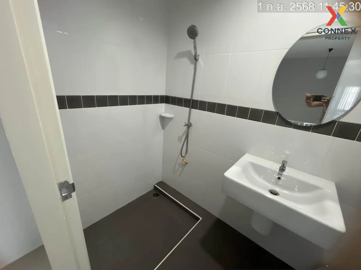 For Rent Townhouse/Townhome  , Nonthara 5 , Plai Bang , Bang Krua