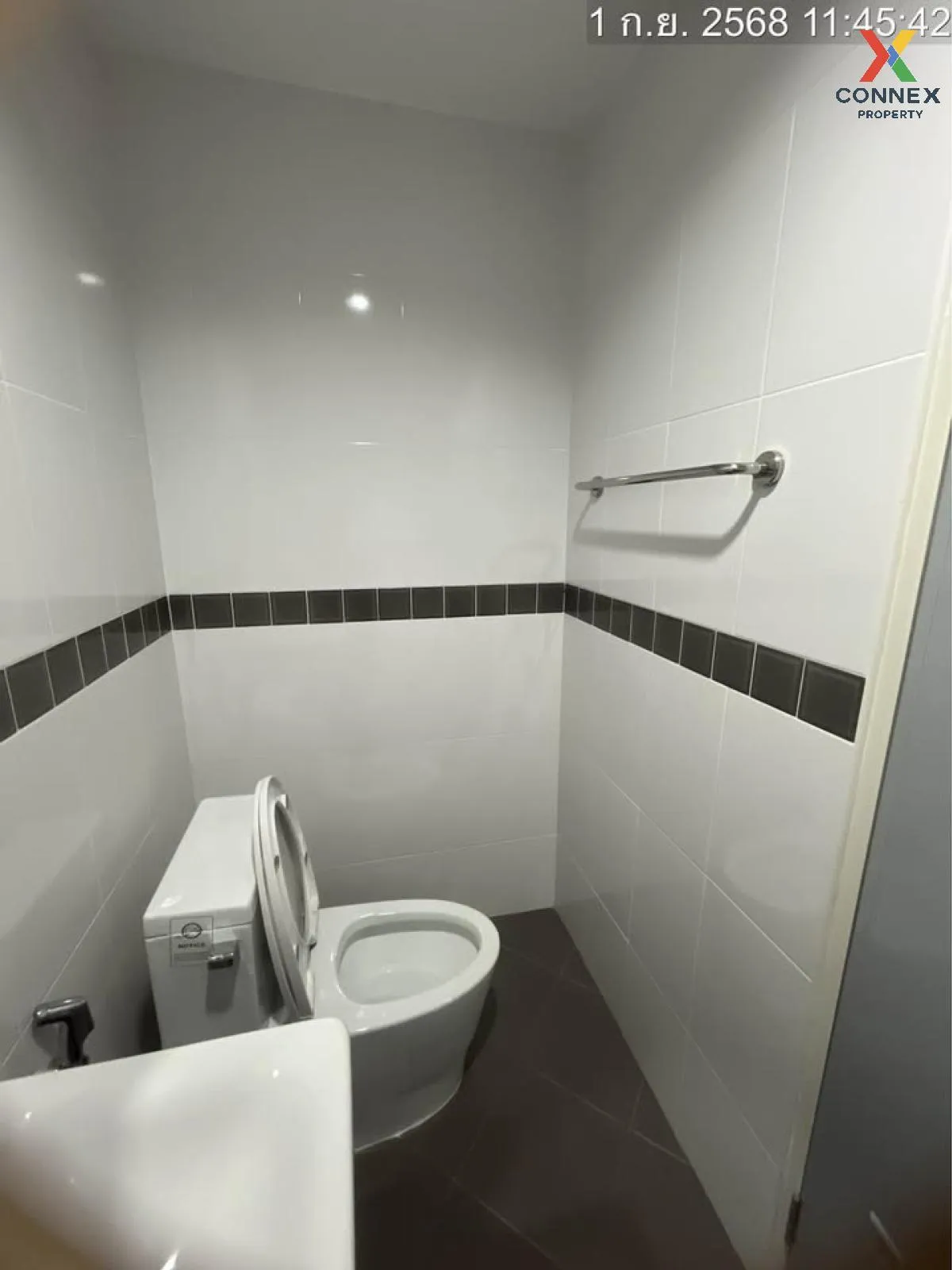 For Rent Townhouse/Townhome  , Nonthara 5 , Plai Bang , Bang Krua